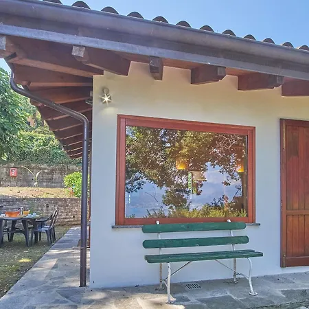 Villino Shaky Villa Stresa