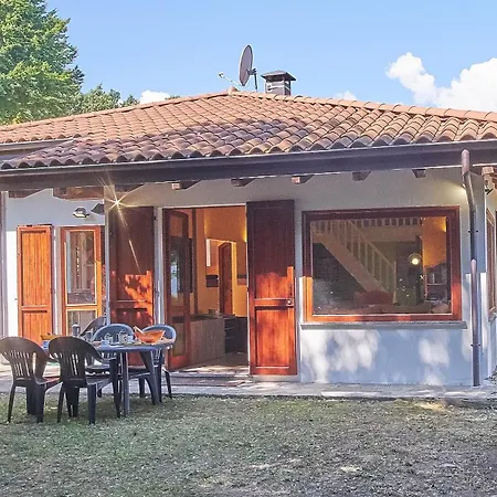 Willa Villino Shaky *