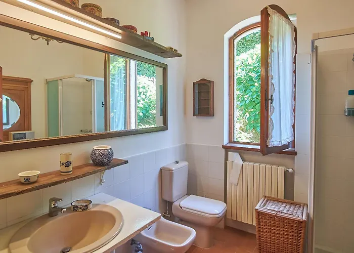 Willa Villino Shaky *